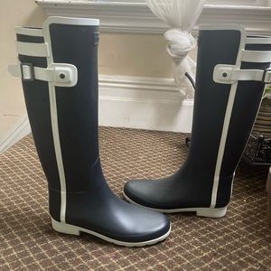 Hunter tall rain boots NWOT